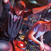 DJ DIMIXER - Biskvit  & DimixeR - Happy Smile (HAPPY NEW YEAR 2012)