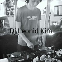 DJ Leonid Kim - Dion Timmer feat. Mayor Apeshit VS Botnek  I See MONSTAS  I.Y.F.F.E – Rip the Roof Down (DJ Leonid Kim Mash- UP)