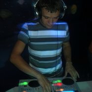 DJ LEISURE