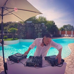DJ KOLESKY