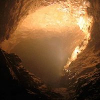 Алексей Сергеевич Фомин - В глубокой пещере