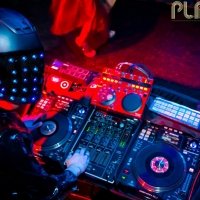 Mash-Up DJ's Пиратское Радио - LIVE mash-up-show DJ Рик & DJ Фрик - DJ Freak - live @ Гластоберри - запись живого исполнения попурри (мэш-ап мегамикс) с трех вертушек - 24 пластинки за 8 минут