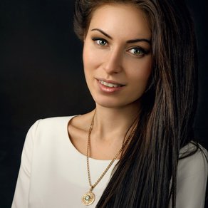 Александра Саркисова