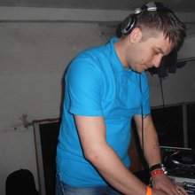 ♫ DJ B-Traid ♫