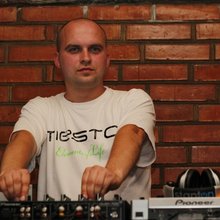 DJ Kharkovsky