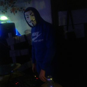 DJ RAPTOR
