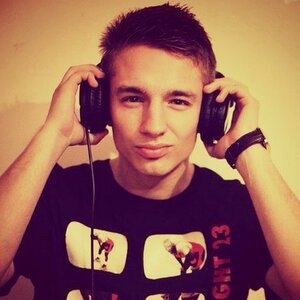 DJ Romario