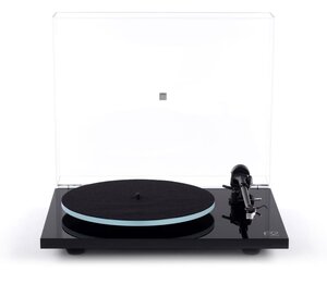 Rega Planar 2 Gloss Black