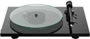 Pro-Ject T2 High Gloss Black Rainier