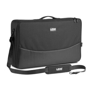 UDG Urbanite MIDI Controller Sleeve Medium Black (U7101BL