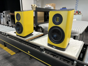 ELAC Vela BS 403 Yellow (1 шт)