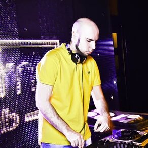 Dj Dabrooke Valentine