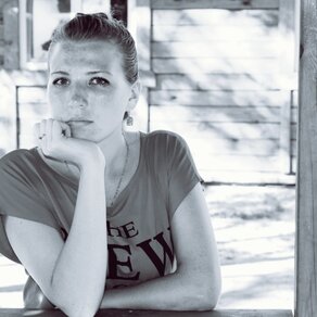Елена Каптуревская