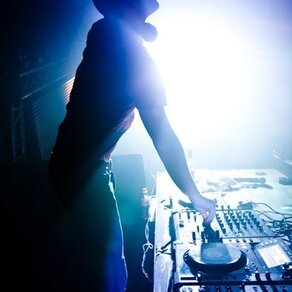 Dj Twins