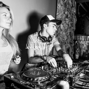 Dj Caprica