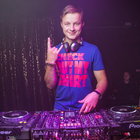 DJ PLUS
