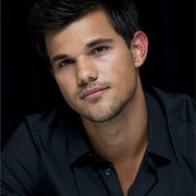 Taylor Lautner